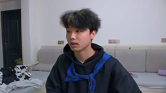 Snapshot of icecream-002 chatting on March 2026 09:47:02 AM icecream-002 online show from March 2026 09:47:02 AM