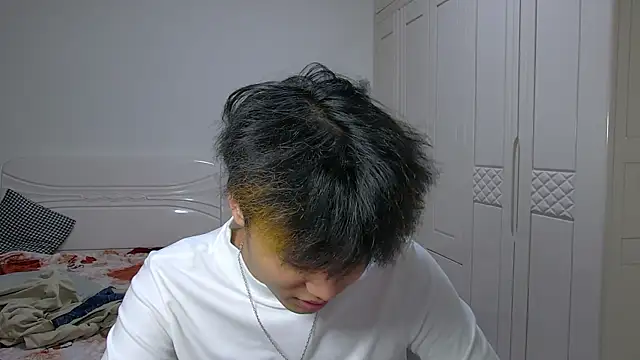 Snapshot of icecream-002 chatting on March 2026 10:59:01 AM icecream-002 online show from March 2026 10:59:01 AM