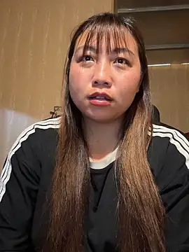 Snapshot of Sumi_pusy chatting on April 2026 04:28:01 AM Sumi pusy online show from April 2026 04:28:01 AM