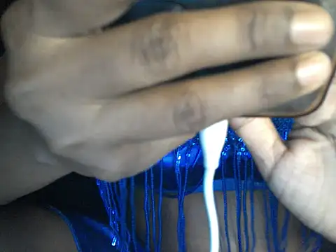 Couplehot00 online show from April 2026 07:10:01 PM