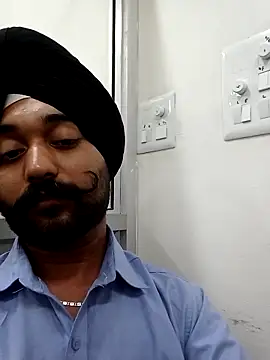 Snapshot of Parm_randhawa chatting on March 2026 01:36:02 PM Parm randhawa online show from March 2026 01:36:02 PM