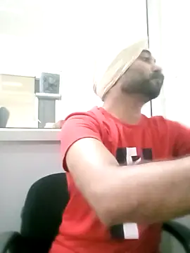 Snapshot of Parm_randhawa chatting on April 2026 03:58:02 PM Parm randhawa online show from April 2026 03:58:02 PM