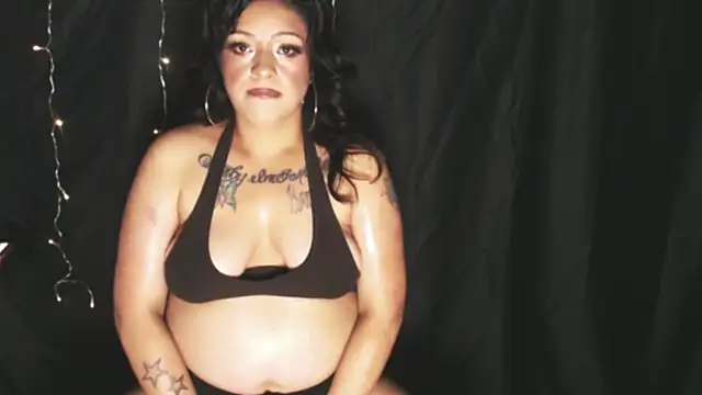 Snapshot of LaPutotota chatting on March 2026 07:33:02 AM LaPutotota online show from March 2026 07:33:02 AM