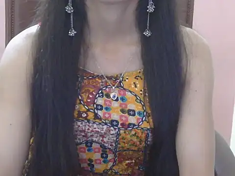 Snapshot of Lovely_Ananta chatting on April 2026 05:48:02 PM Lovely Ananta online show from April 2026 05:48:02 PM