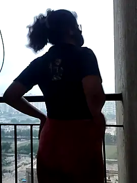 Snapshot of miss_juliya chatting on March 2026 12:43:02 AM miss juliya online show from March 2026 12:43:02 AM