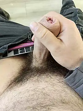 Snapshot of Alexdu89 chatting on April 2026 06:20:02 AM Alexdu89 online show from April 2026 06:20:02 AM