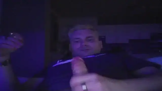 occasionalride1 online show from April 2026 08:45:01 AM