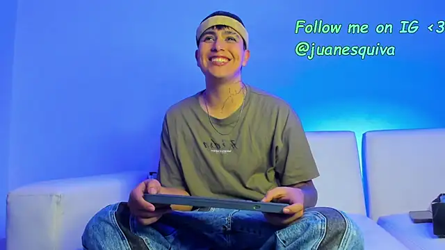 ThomasThundr online show from April 2026 07:25:02 AM