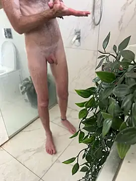 wasntevenme online show from April 2026 03:01:04 AM