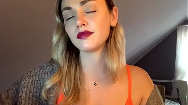 Snapshot of ScarlettSensitive chatting on March 2026 03:40:01 PM ScarlettSensitive online show from March 2026 03:40:01 PM