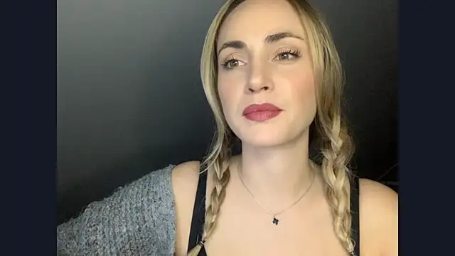 ScarlettSensitive online show from May 2026 08:27:02 PM