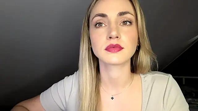 ScarlettSensitive online show from May 2026 08:32:01 AM