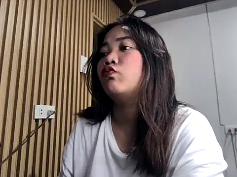 Snapshot of _georgiax_ chatting on April 2026 05:50:02 PM georgiax online show from April 2026 05:50:02 PM