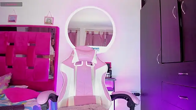 Snapshot of joeli_sweet chatting on April 2026 09:30:02 PM joeli sweet online show from April 2026 09:30:02 PM