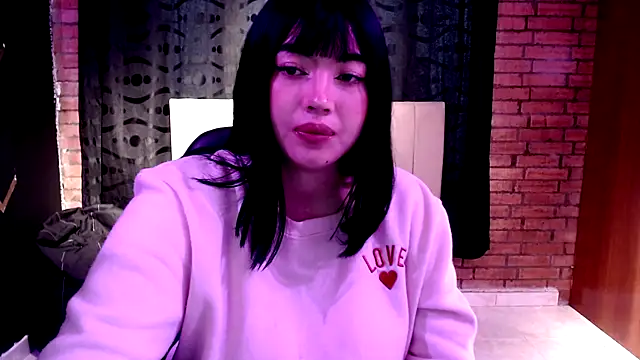 keily johansson online show from March 2026 02:21:01 PM