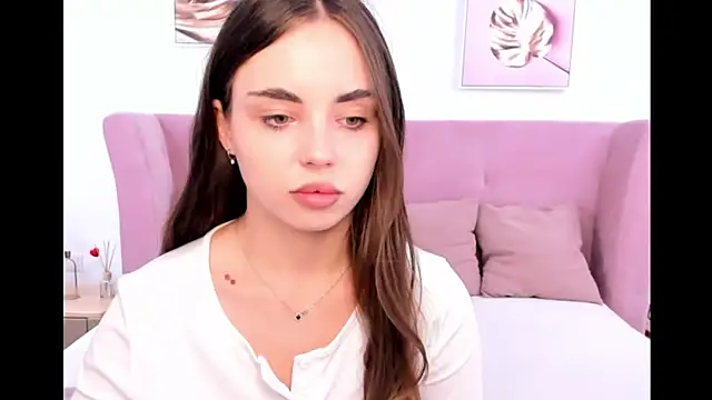 MyEvelin online show from June 2026 04:54:02 AM