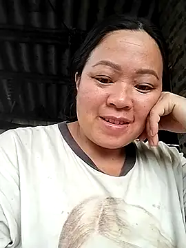 Snapshot of Min-in chatting on April 2026 10:42:01 AM Min-in online show from April 2026 10:42:01 AM