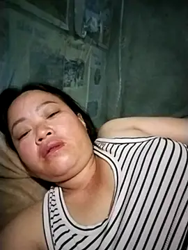 Snapshot of Min-in chatting on April 2026 10:47:01 PM Min-in online show from April 2026 10:47:01 PM