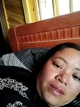 Snapshot of Min-in chatting on April 2026 05:45:02 AM Min-in online show from April 2026 05:45:02 AM