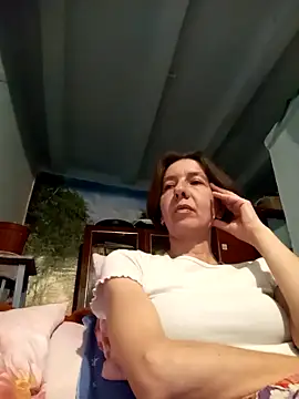 Snapshot of Tania9876 chatting on April 2026 06:34:01 PM Tania9876 online show from April 2026 06:34:01 PM