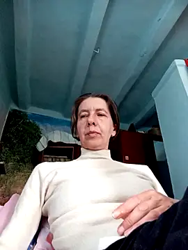 Snapshot of Tania9876 chatting on April 2026 08:04:02 AM Tania9876 online show from April 2026 08:04:02 AM