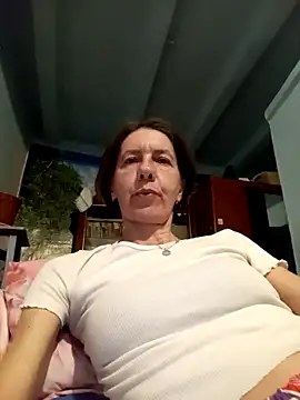 Snapshot of Tania9876 chatting on April 2026 08:09:02 PM Tania9876 online show from April 2026 08:09:02 PM