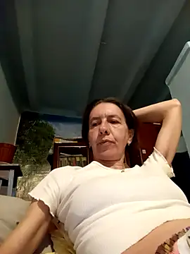 Snapshot of Tania9876 chatting on April 2026 07:17:02 PM Tania9876 online show from April 2026 07:17:02 PM