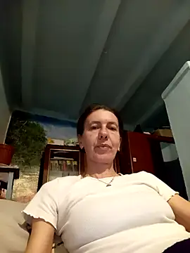 Snapshot of Tania9876 chatting on April 2026 06:43:02 PM Tania9876 online show from April 2026 06:43:02 PM