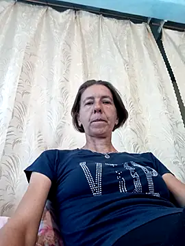 Snapshot of Tania9876 chatting on July 2026 07:13:01 AM Tania9876 online show from July 2026 07:13:01 AM