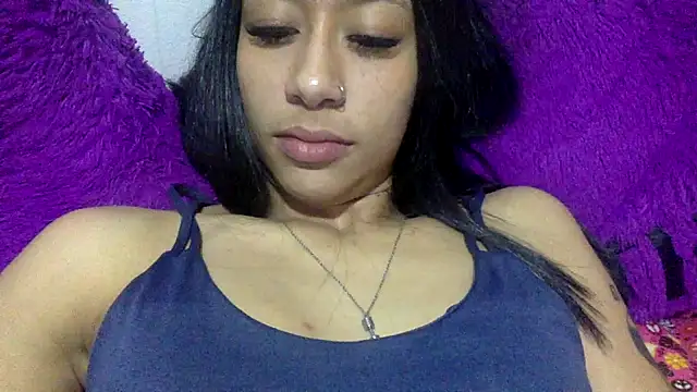 Snapshot of mina_harker chatting on April 2026 01:42:02 AM mina harker online show from April 2026 01:42:02 AM