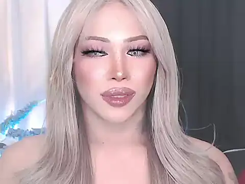 Snapshot of Ms_amor_powers_ts chatting on April 2026 07:11:02 PM Ms amor powers ts online show from April 2026 07:11:02 PM