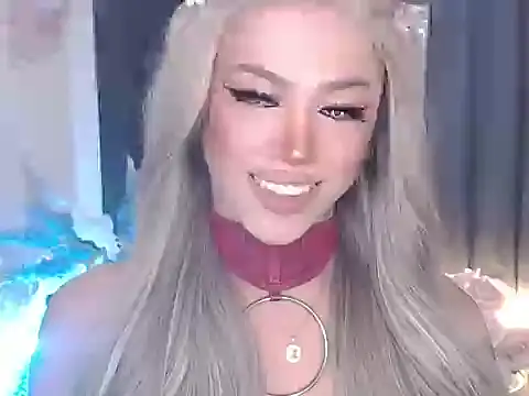 Snapshot of Ms_amor_powers_ts chatting on April 2026 07:51:01 PM Ms amor powers ts online show from April 2026 07:51:01 PM