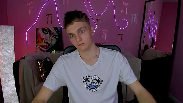 john lik online show from March 2026 12:28:01 PM