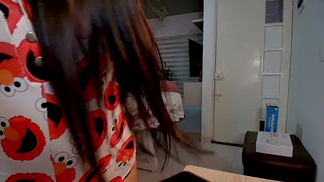 Snapshot of Serafina_del_Mar__ chatting on May 2026 01:57:02 AM Serafina del Mar online show from May 2026 01:57:02 AM