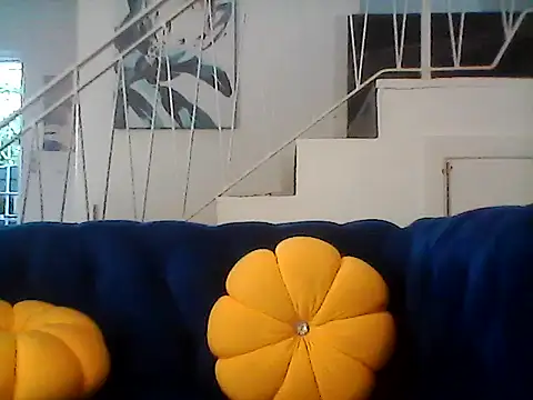 Snapshot of Thickdarkbby chatting on April 2026 01:52:01 PM Thickdarkbby online show from April 2026 01:52:01 PM