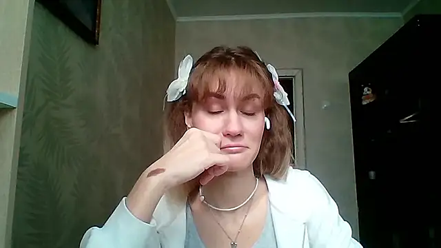 Snapshot of ElenoreHolguin chatting on March 2026 09:14:01 AM ElenoreHolguin online show from March 2026 09:14:01 AM