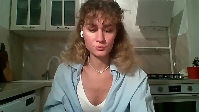 Snapshot of ElenoreHolguin chatting on March 2026 06:14:02 PM ElenoreHolguin online show from March 2026 06:14:02 PM