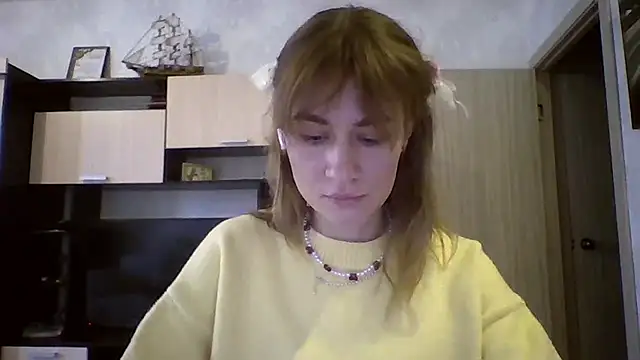 Snapshot of ElenoreHolguin chatting on April 2026 09:14:02 AM ElenoreHolguin online show from April 2026 09:14:02 AM