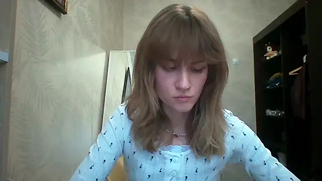 Snapshot of ElenoreHolguin chatting on April 2026 01:26:01 PM ElenoreHolguin online show from April 2026 01:26:01 PM