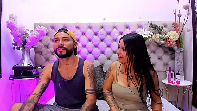 KiiraMonroe online show from April 2026 04:37:01 AM