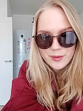 Snapshot of LittleForestELF2 chatting on March 2026 07:57:02 AM LittleForestELF2 online show from March 2026 07:57:02 AM