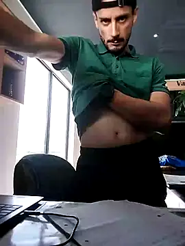 LiL-DRapXXX online show from April 2026 10:41:02 AM