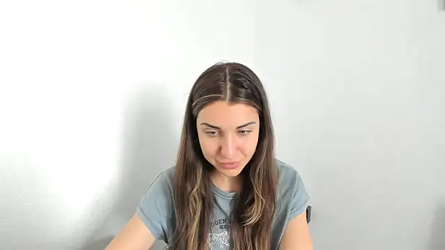 Snapshot of summmmersky1 chatting on April 2026 11:26:02 AM summmmersky1 online show from April 2026 11:26:02 AM