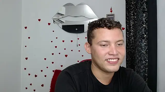 Snapshot of sven_fox723 chatting on March 2026 12:03:02 AM sven fox723 online show from March 2026 12:03:02 AM