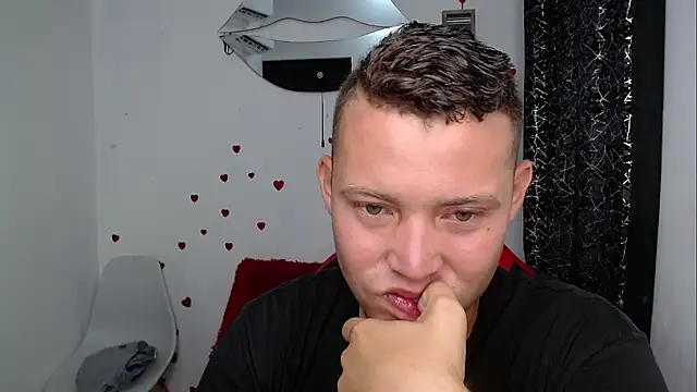 Snapshot of sven_fox723 chatting on March 2026 02:06:02 PM sven fox723 online show from March 2026 02:06:02 PM