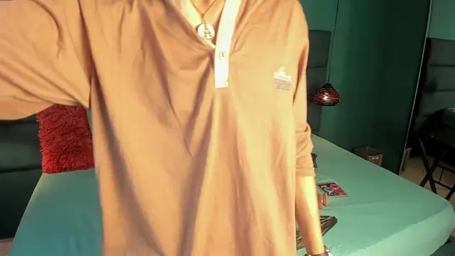 Snapshot of willturneer chatting on April 2026 03:16:01 AM willturneer online show from April 2026 03:16:01 AM