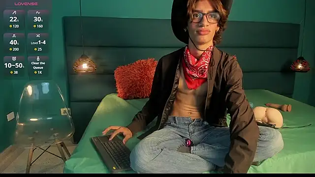 Snapshot of willturneer chatting on April 2026 01:33:01 AM willturneer online show from April 2026 01:33:01 AM