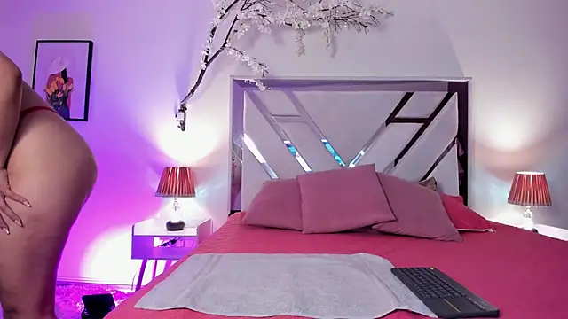 Snapshot of annie_bell__25 chatting on March 2026 11:36:01 AM annie bell 25 online show from March 2026 11:36:01 AM