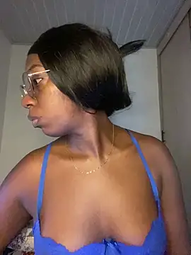 Snapshot of GaiaFiore chatting on March 2026 09:21:02 AM GaiaFiore online show from March 2026 09:21:02 AM