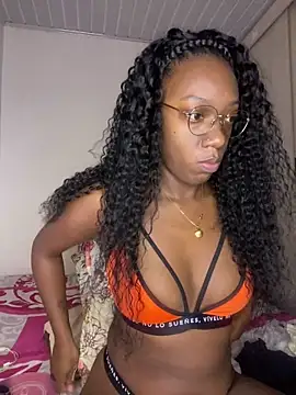 Snapshot of GaiaFiore chatting on April 2026 09:30:01 AM GaiaFiore online show from April 2026 09:30:01 AM